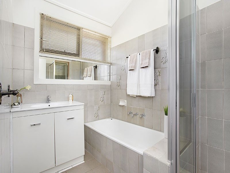 3/15 Strathalbyn Street, Kew East image 7