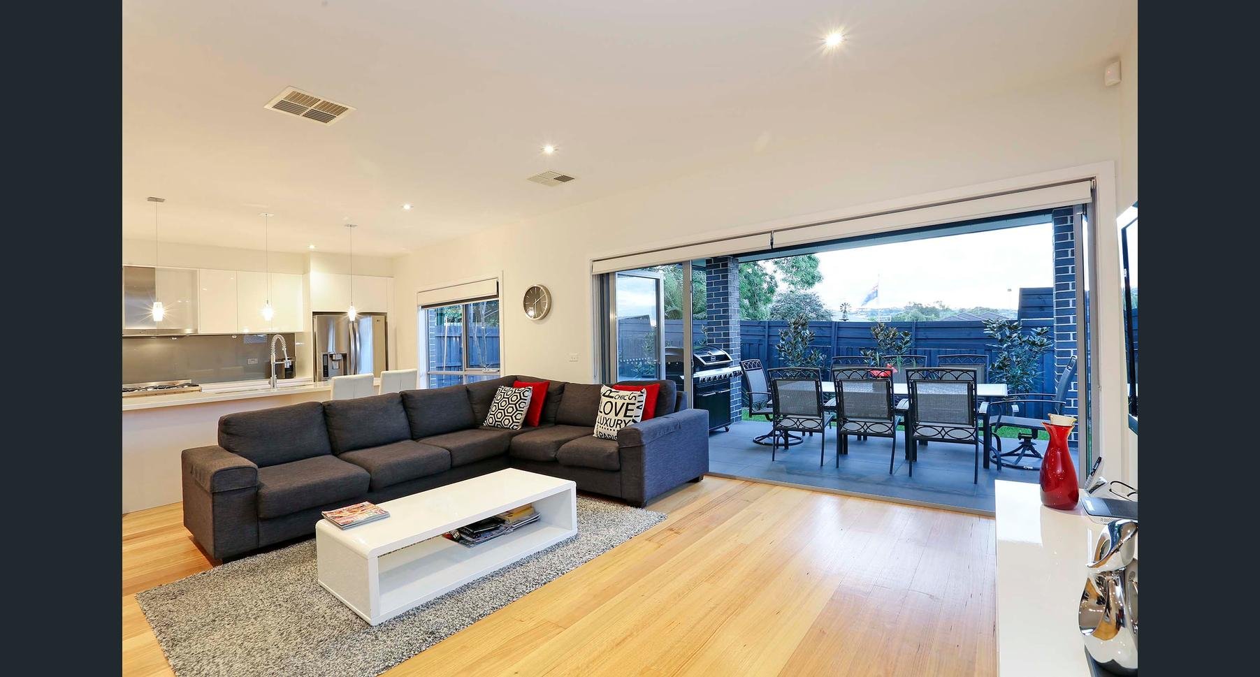 3/15 The Avenue, Belmont image 3