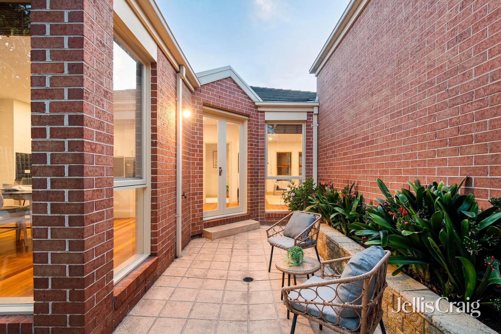 3/15 Warwick Road, Greensborough image 12