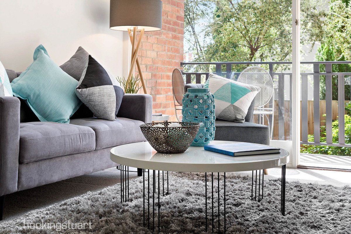 3/15 Yarra Street, Hawthorn image 2