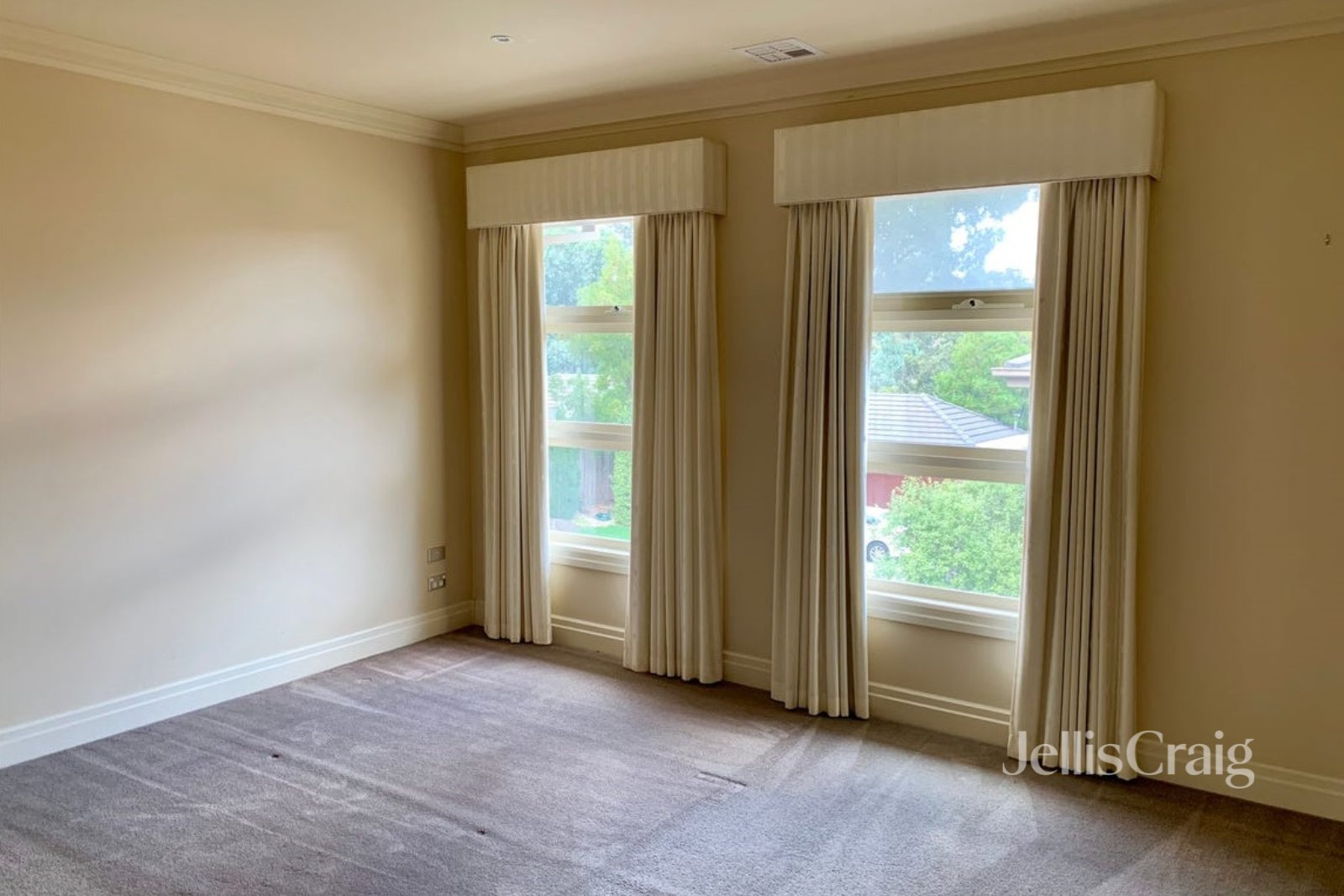 3/151 St Helena Road, Greensborough image 4