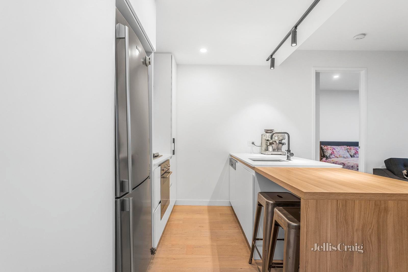 315/125 Francis Street, Yarraville image 6