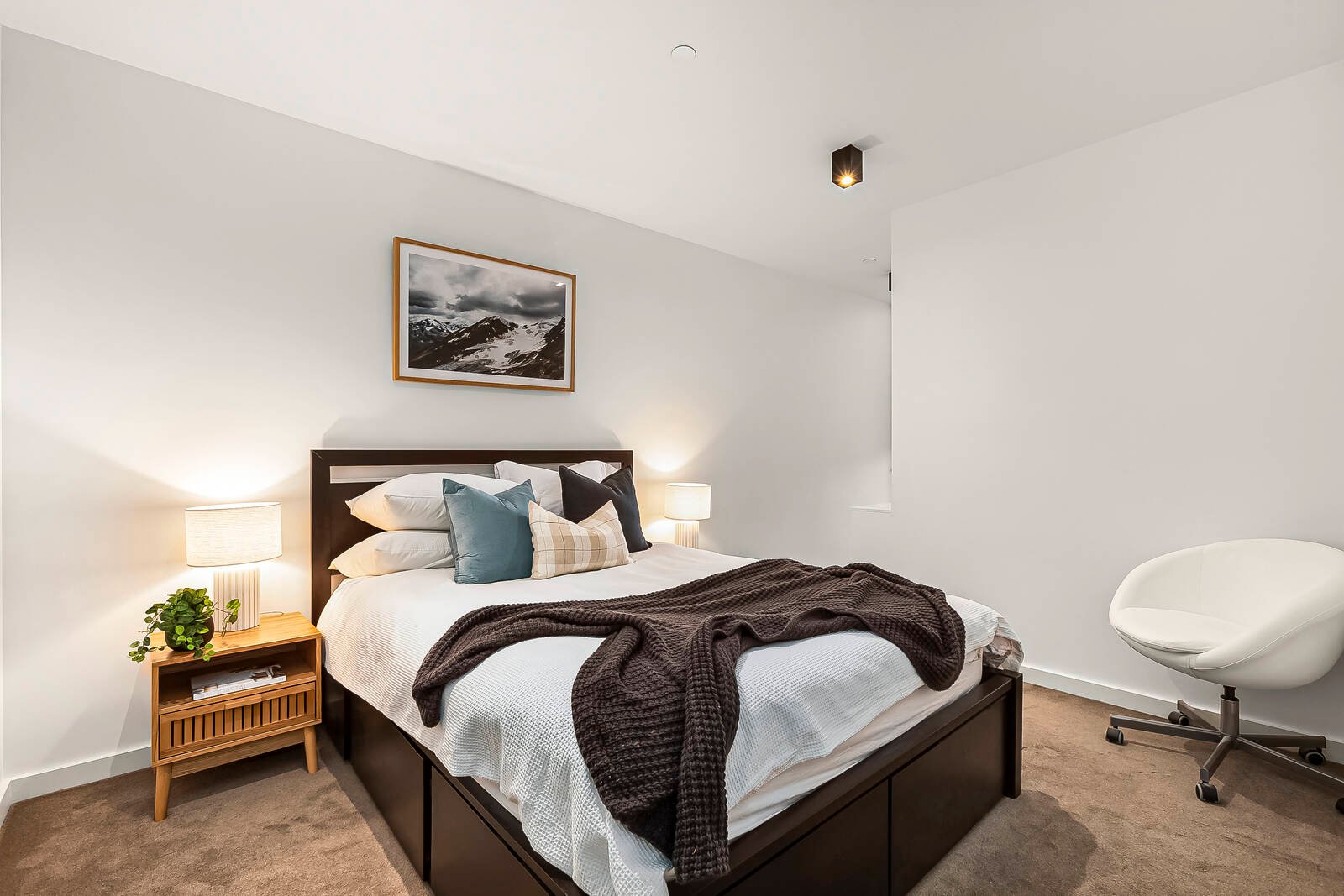 Property Gallery Thumbnail 5