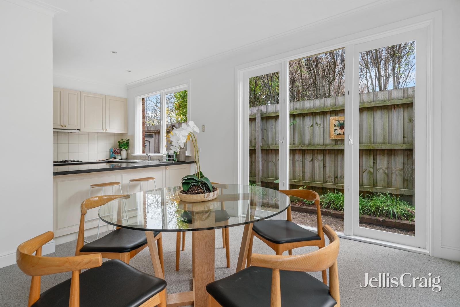 3/152 Burke Road, Glen Iris image 3