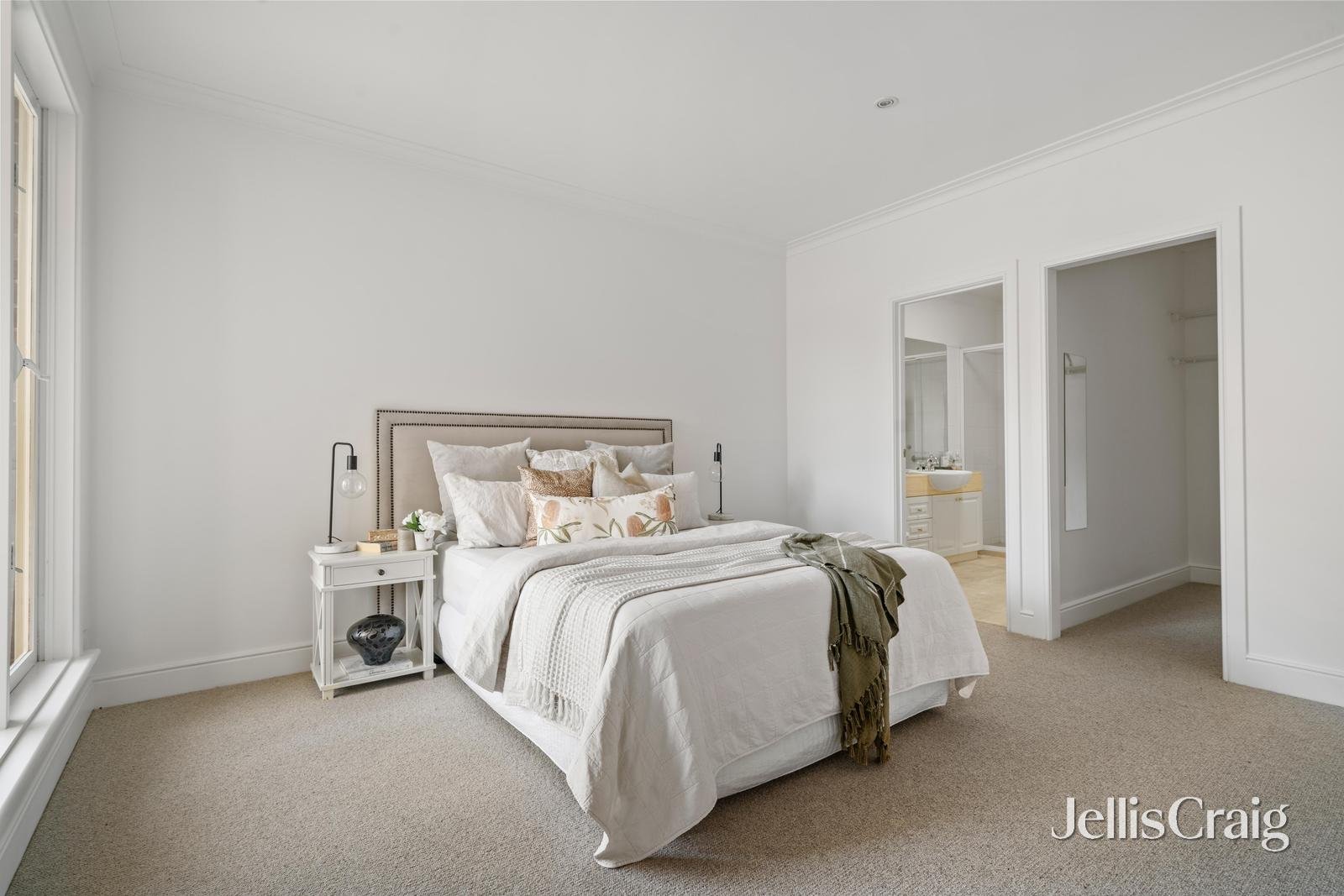 3/152 Burke Road, Glen Iris image 7