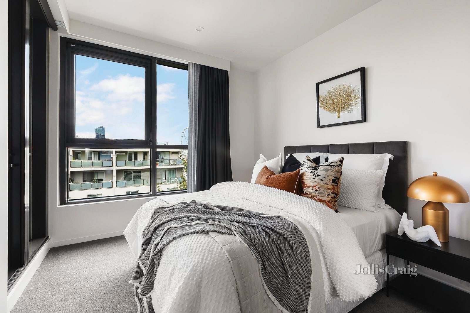 315/288 Adderley Street, West Melbourne image 5