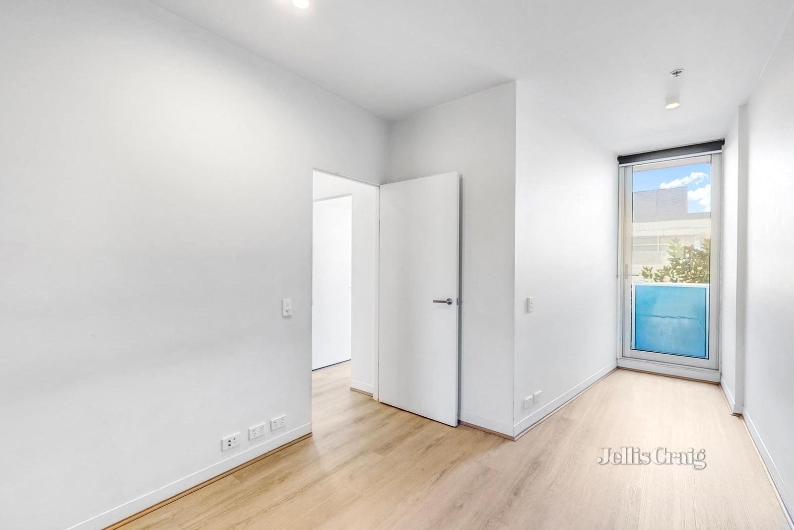 315/4 Bik Lane, Fitzroy North image 2