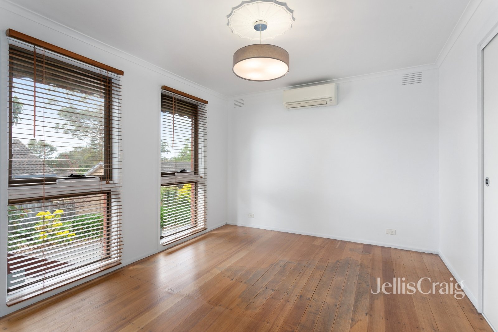 3/154 Hawdon Street, Heidelberg image 7