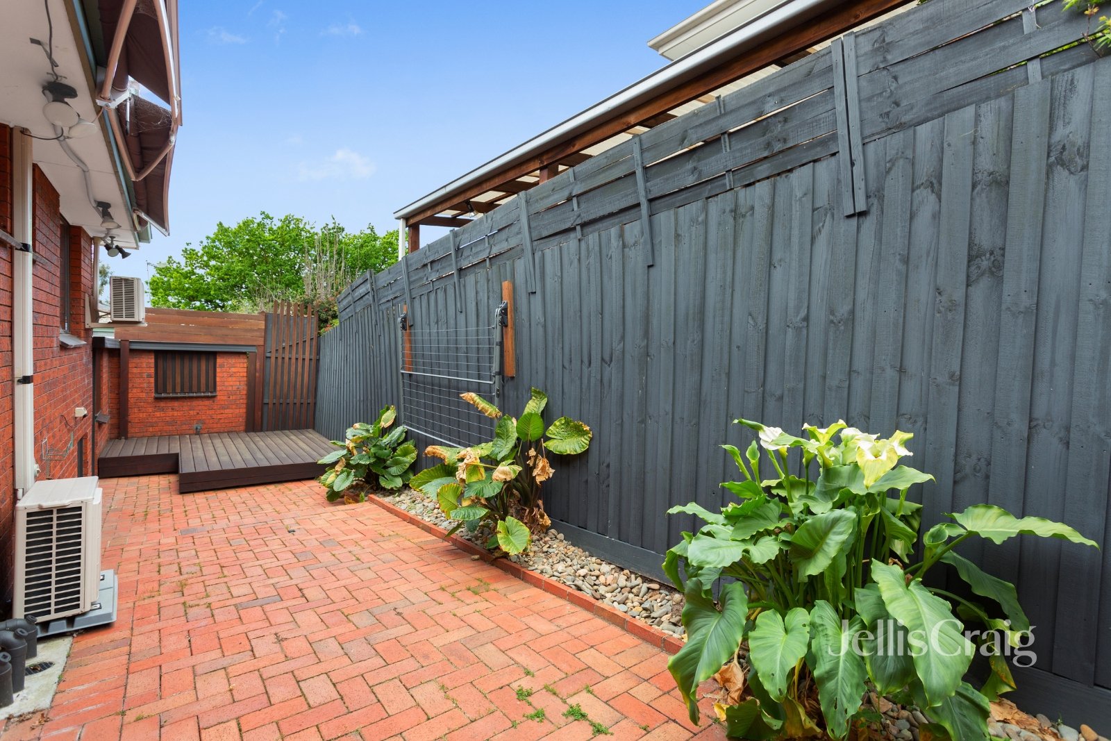 3/154 Hawdon Street, Heidelberg image 11
