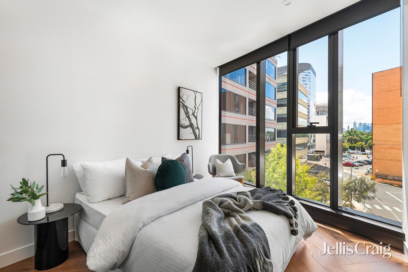 315/555 St Kilda Road, Melbourne image 5