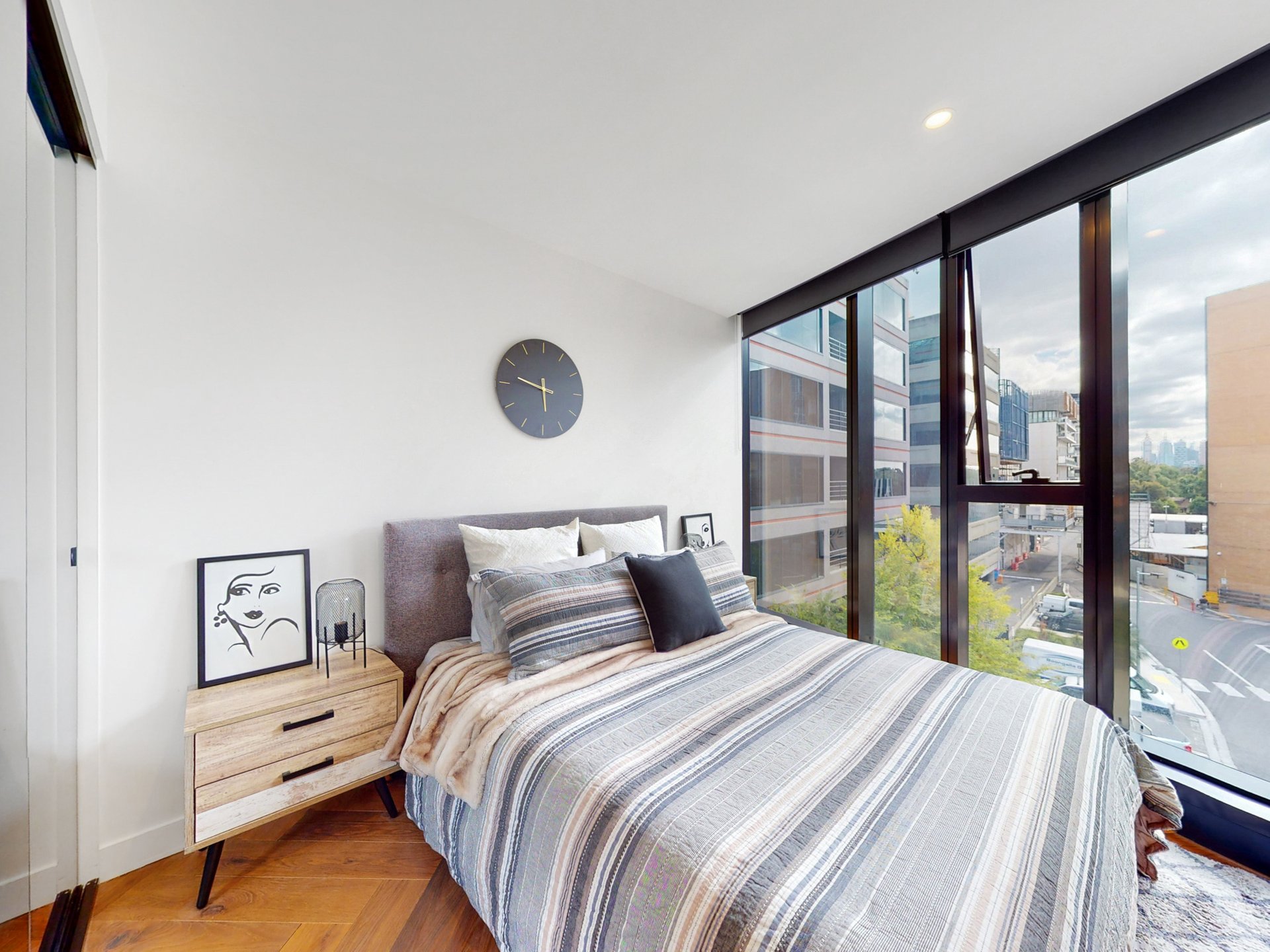 315/555 St Kilda Road, Melbourne image 6