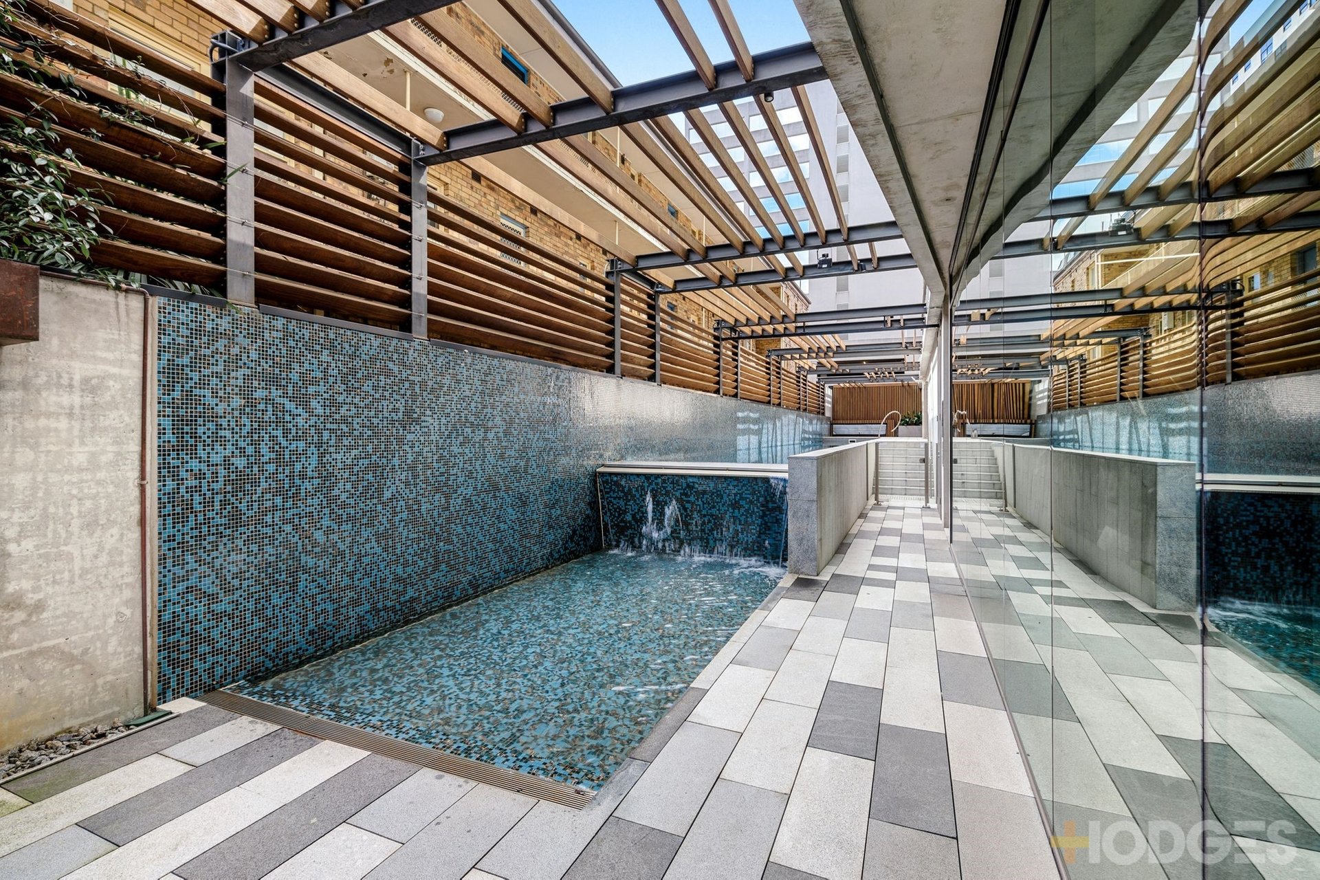 315 / 77 Queens Road Melbourne