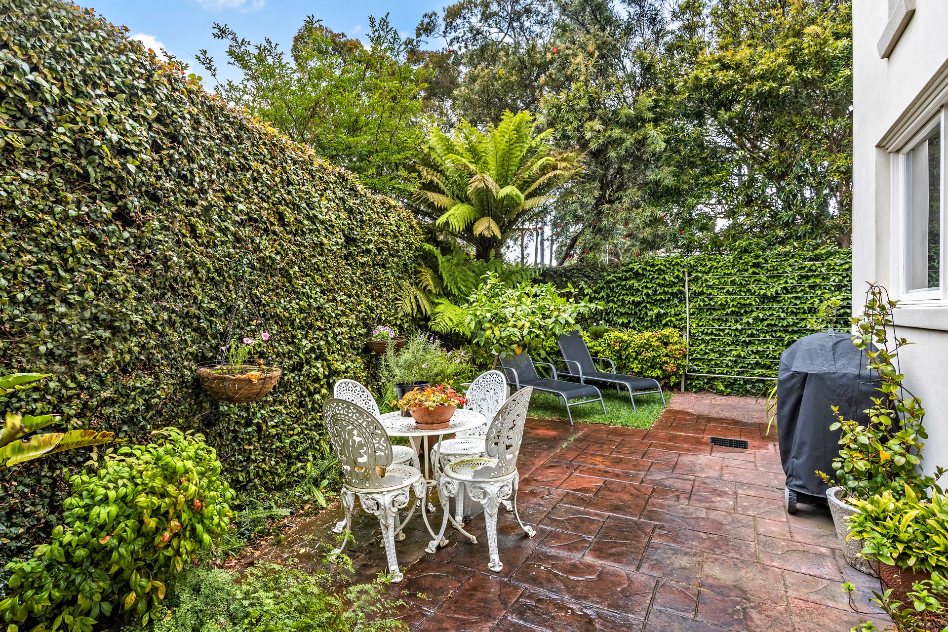 Property Gallery Thumbnail 8