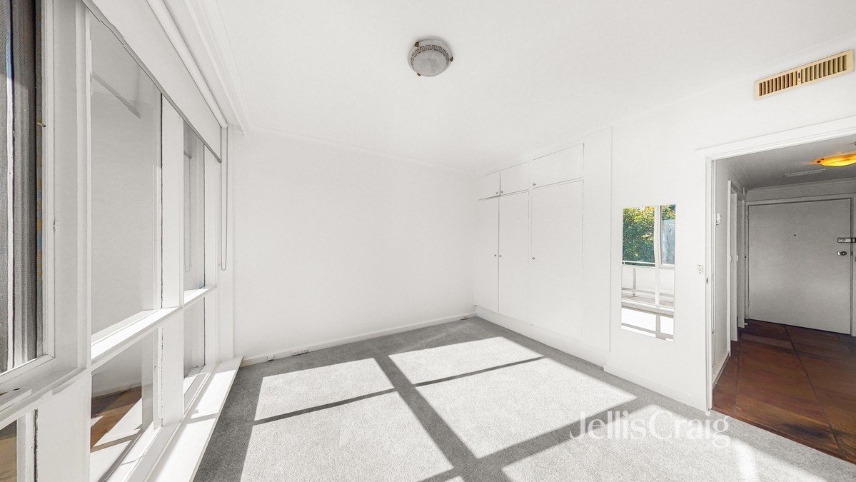 3/159 Alexandra Avenue, Toorak image 5