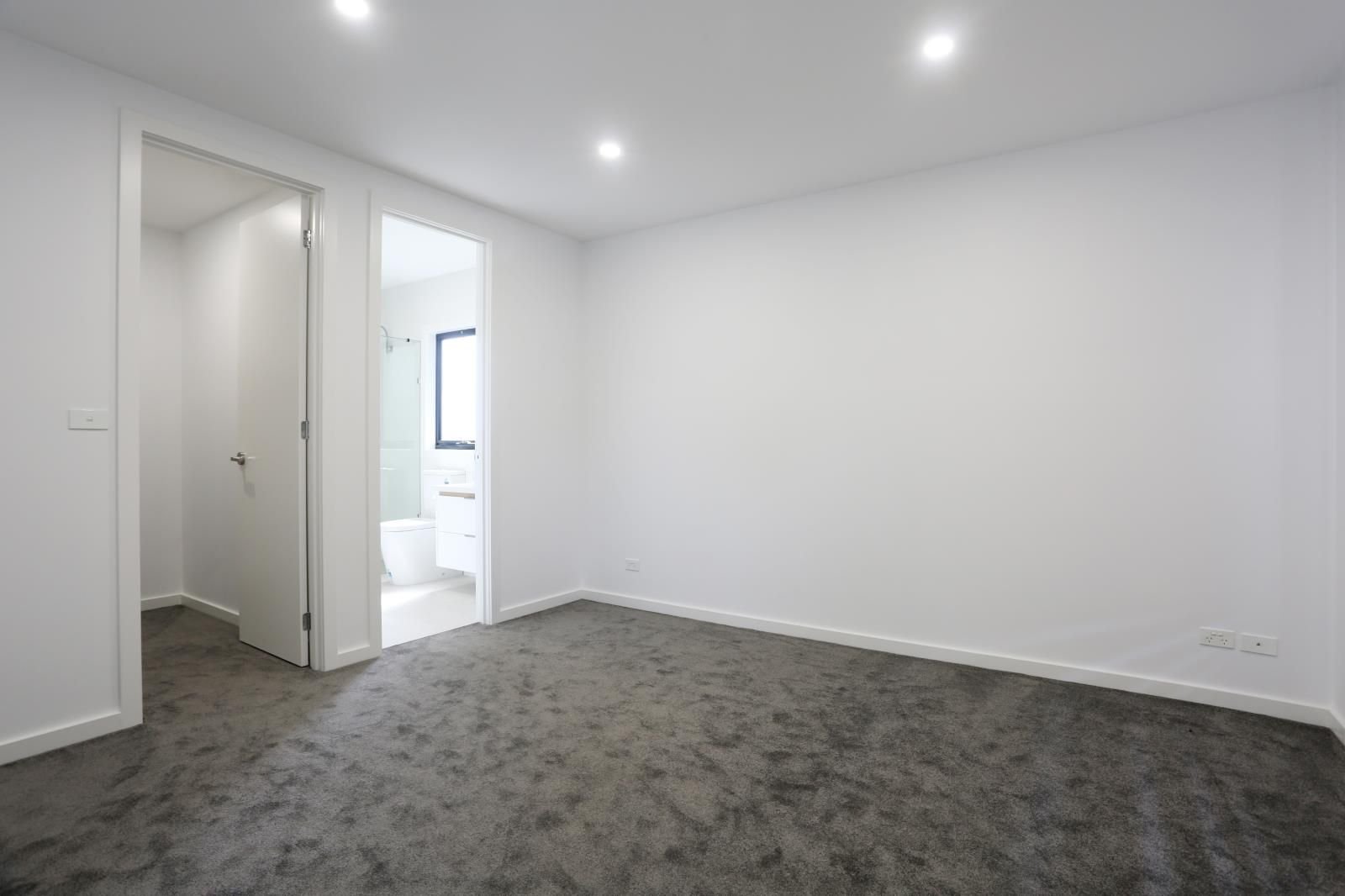 Property Gallery Thumbnail 5
