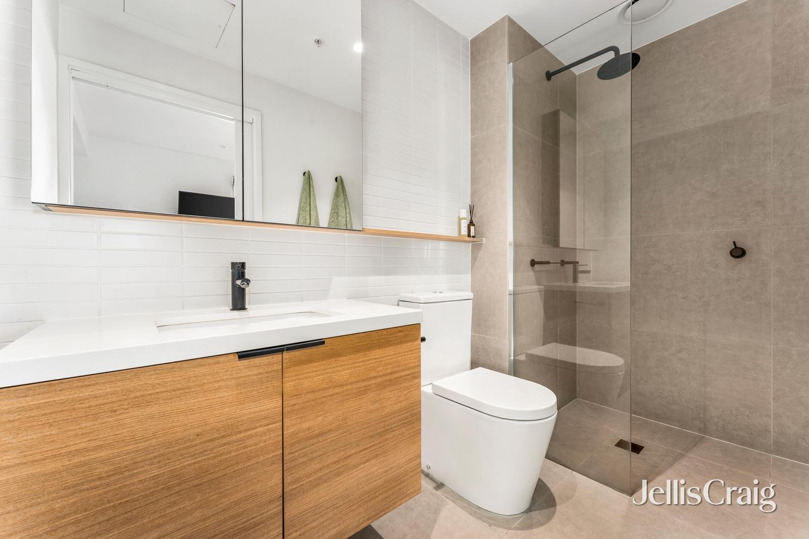 315/94 Buckley Street, Footscray image 6