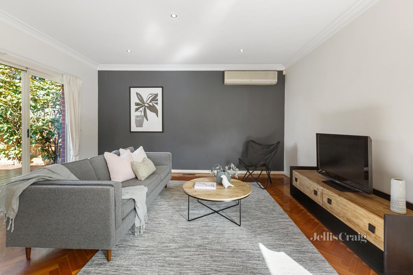 3/15A Woornack Road, Carnegie image 2