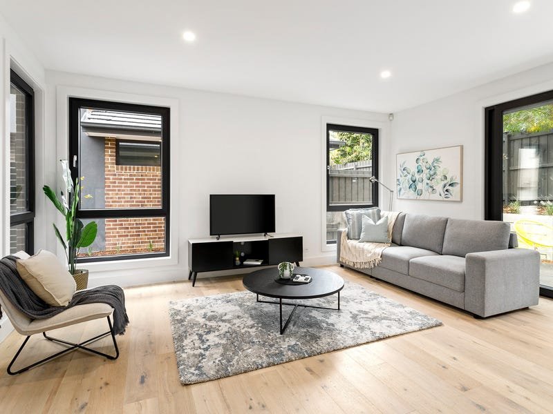 Property Gallery Thumbnail 6