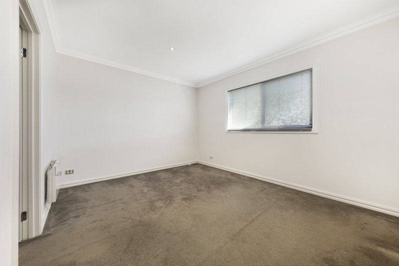 Property Gallery Thumbnail 10