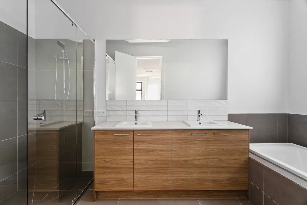 3/16 Gordon Street, Croydon image 5