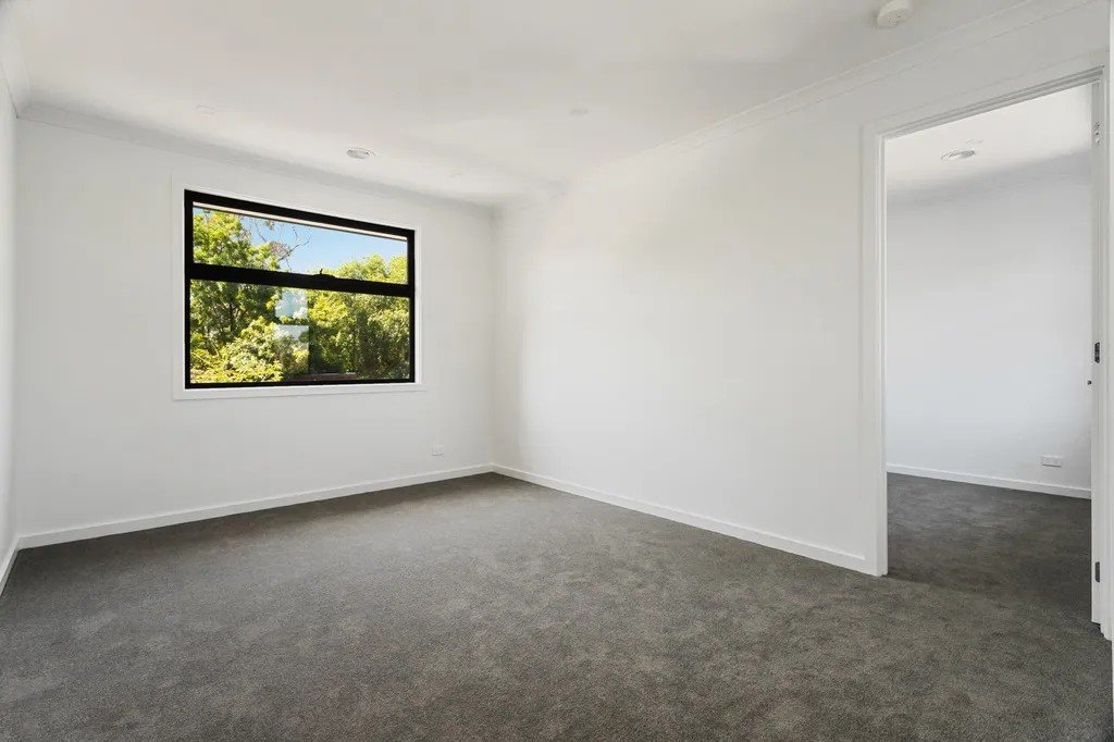 3/16 Gordon Street, Croydon image 6