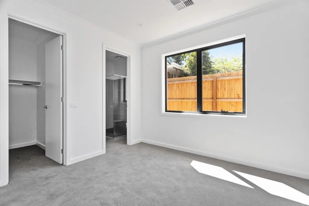 3/16 Gordon Street, Croydon image 4