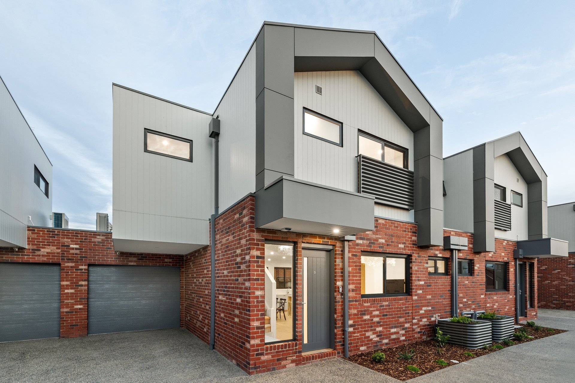 Property Gallery - Main Image