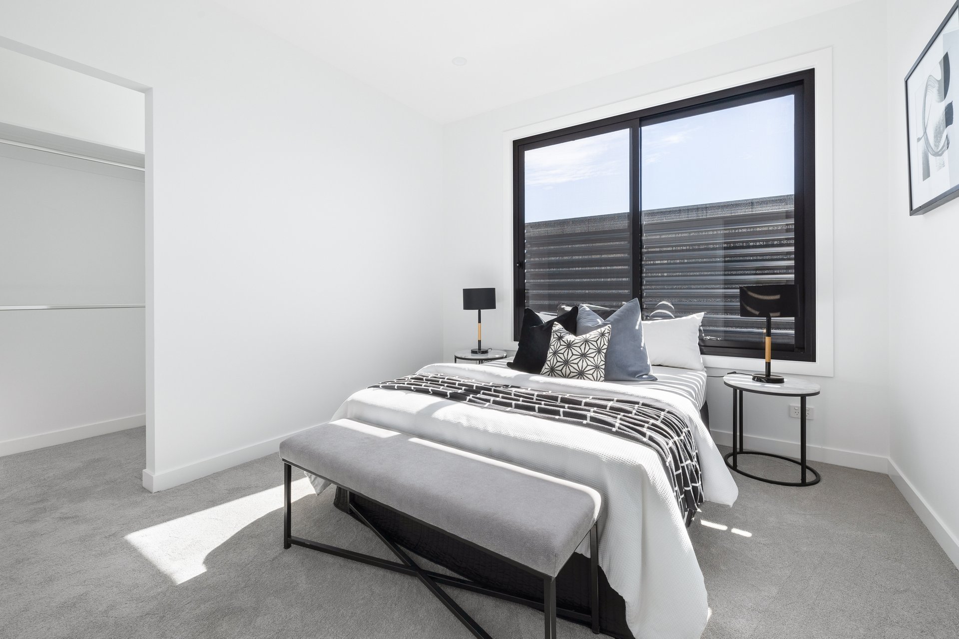 Property Gallery Thumbnail 13