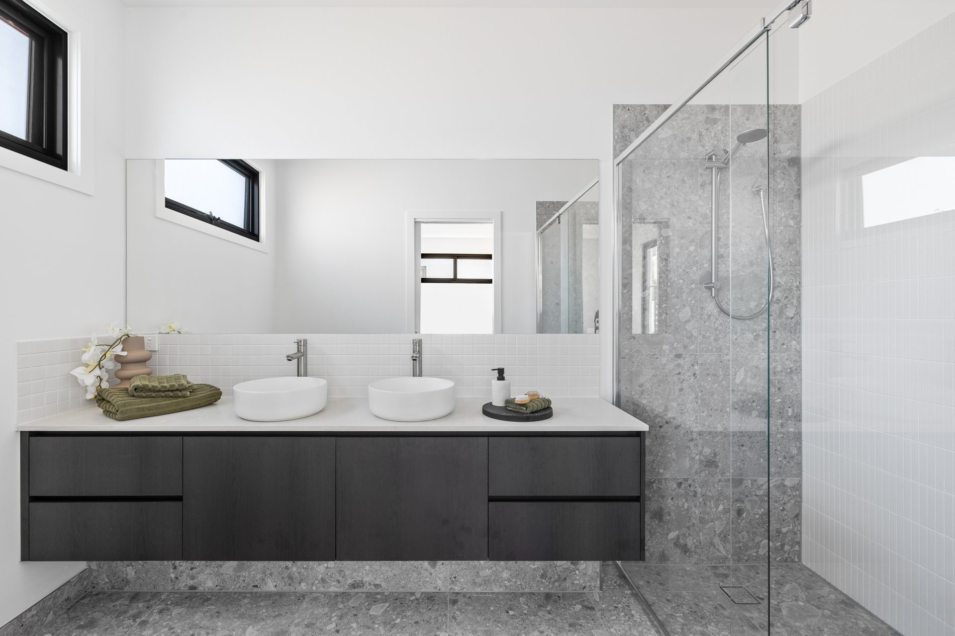 Property Gallery Thumbnail 14