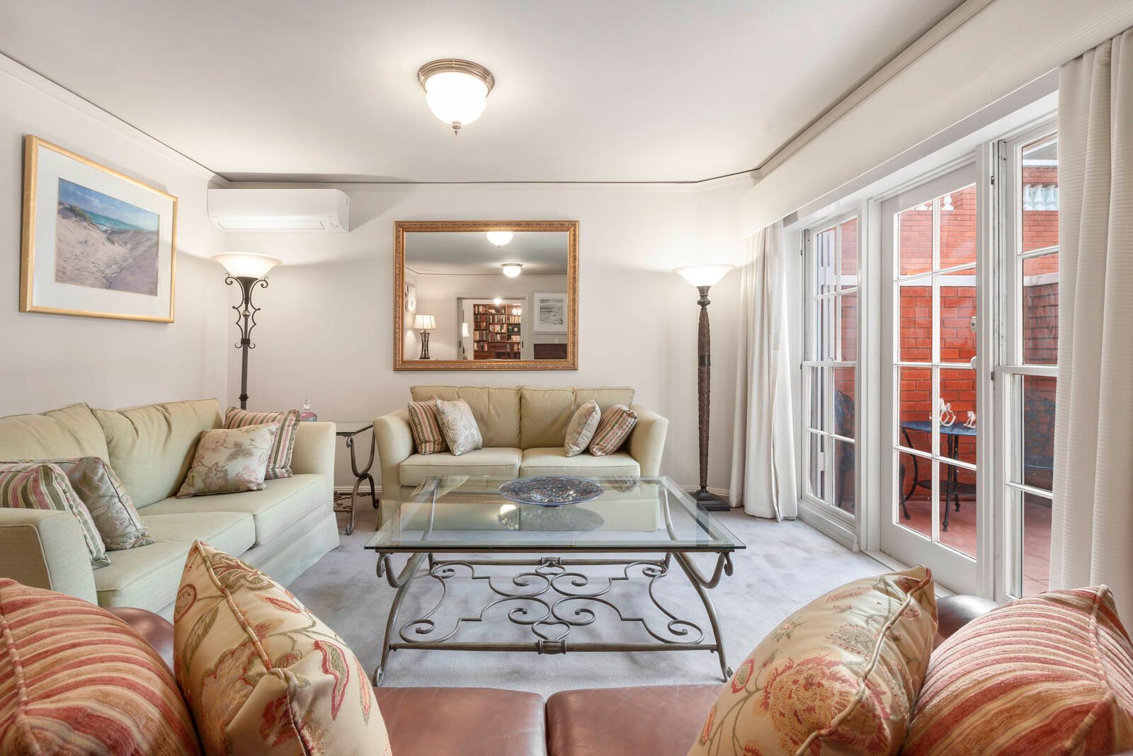 Property Gallery Thumbnail 6
