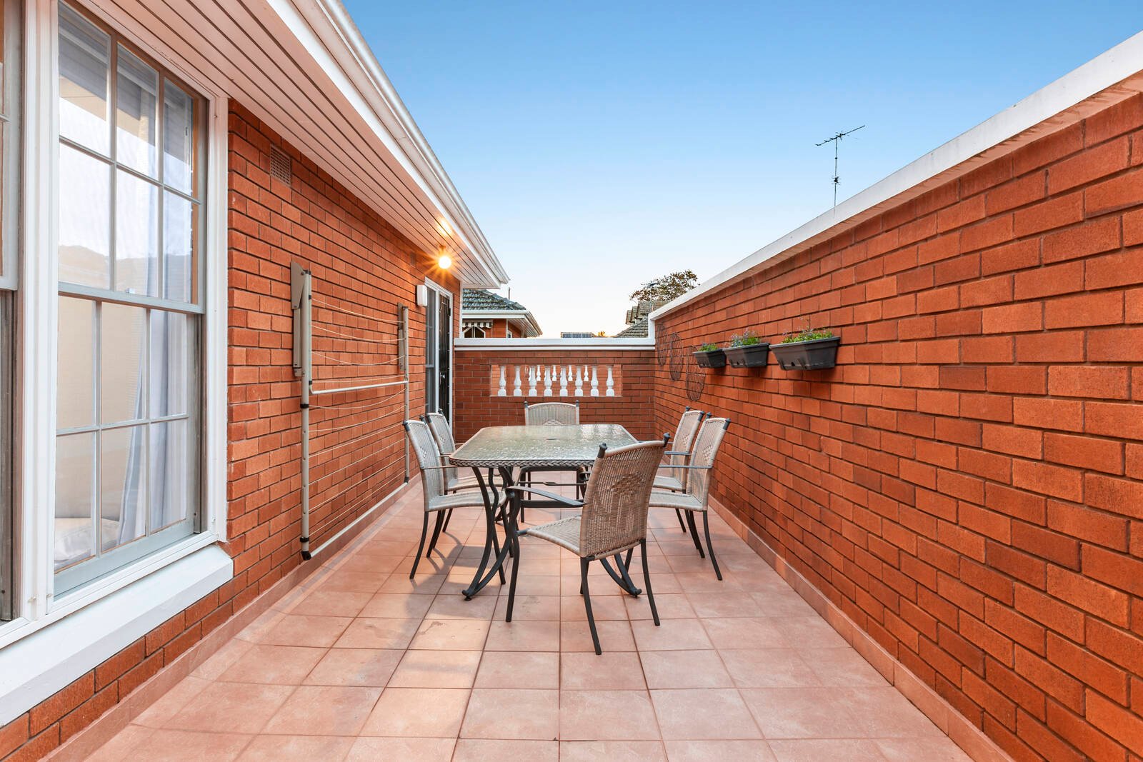 Property Gallery Thumbnail 14
