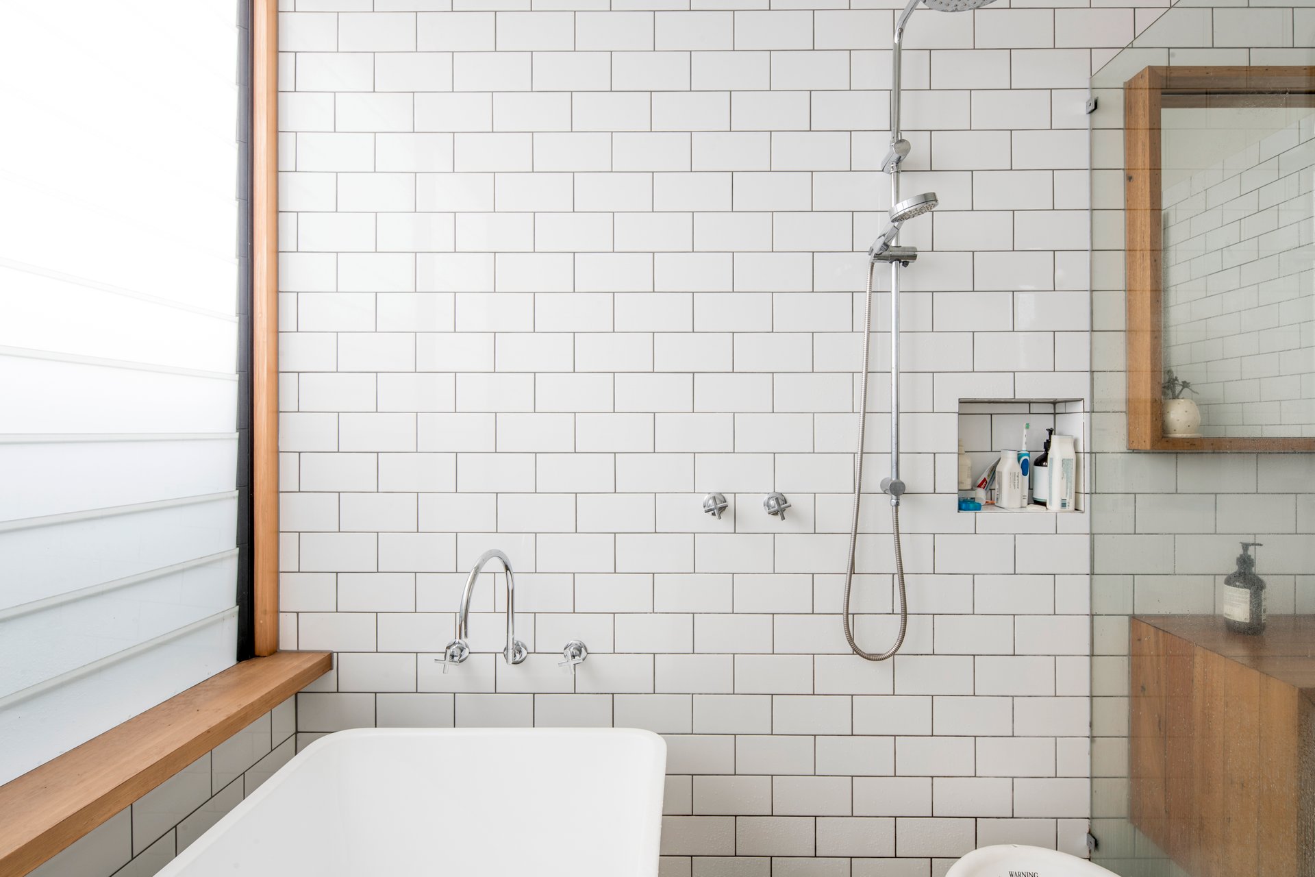 316 Latrobe Terrace, Newtown image 7