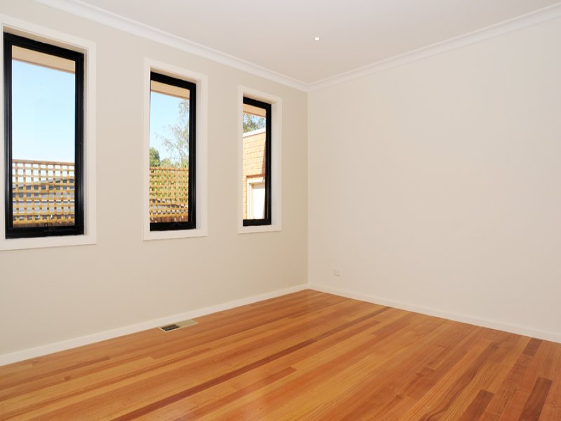 3/16 MARIE Street, Oak Park image 3