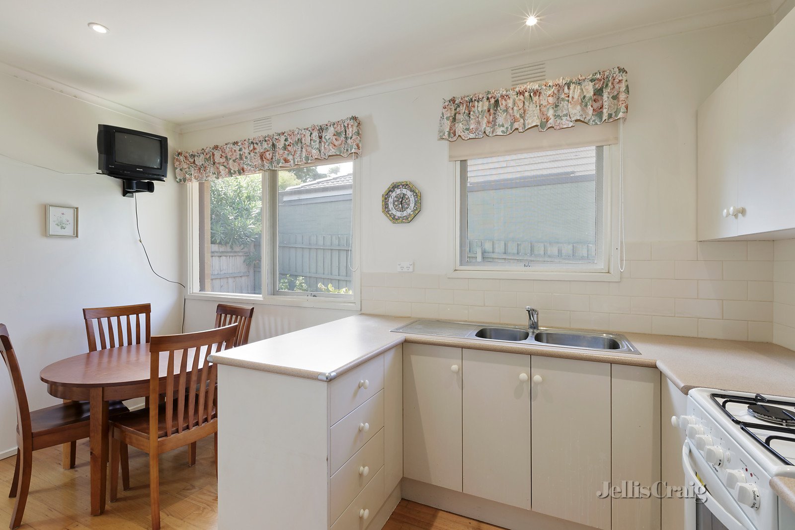 3/16 Morey Street, Camberwell image 3