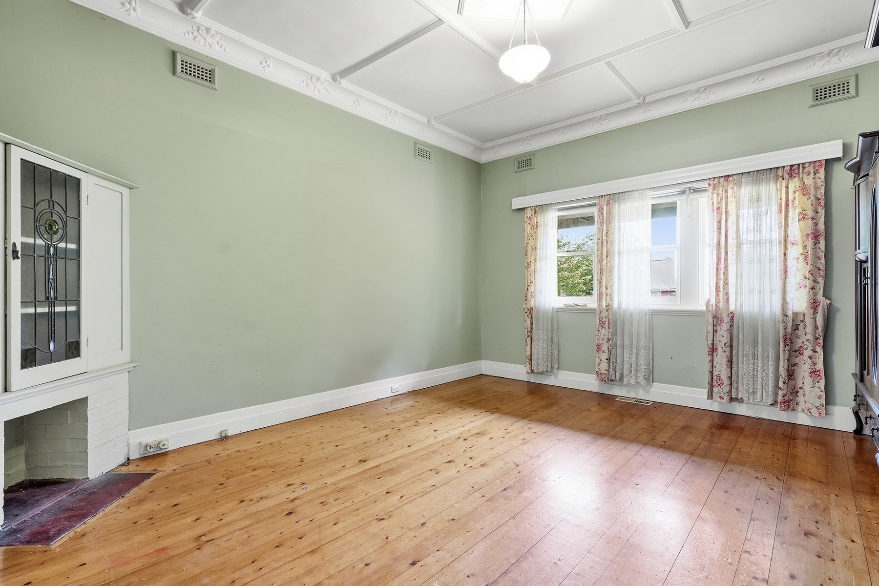 316 Mount Dandenong Road, Croydon image 5