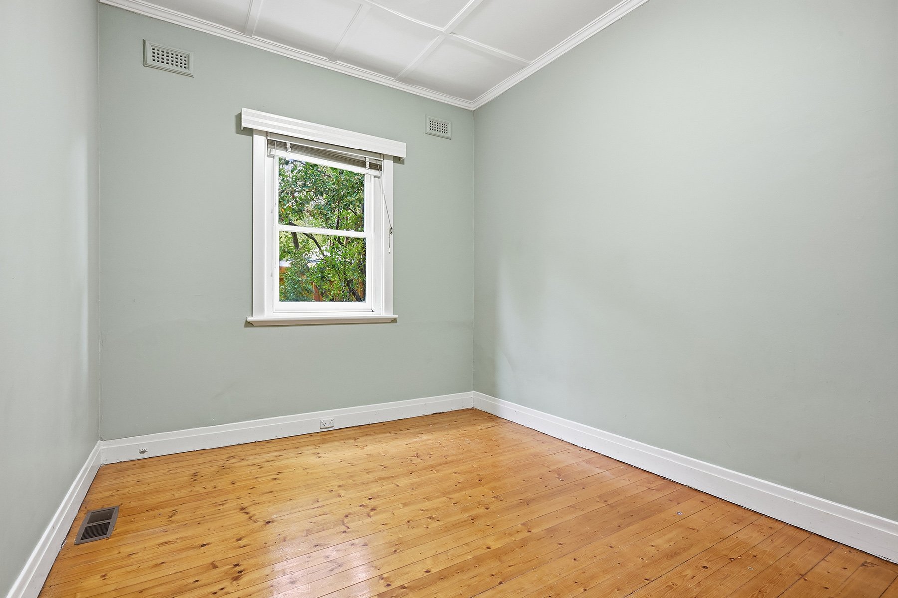 316 Mount Dandenong Road, Croydon image 7