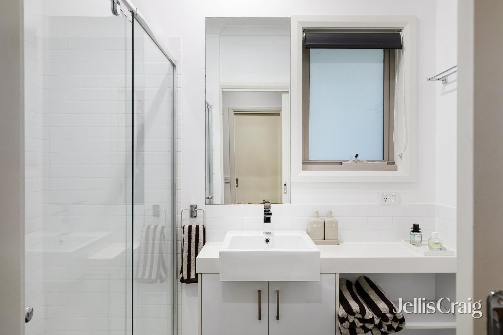 3/16 Railway Road, Briar&nbsp;Hill image 12