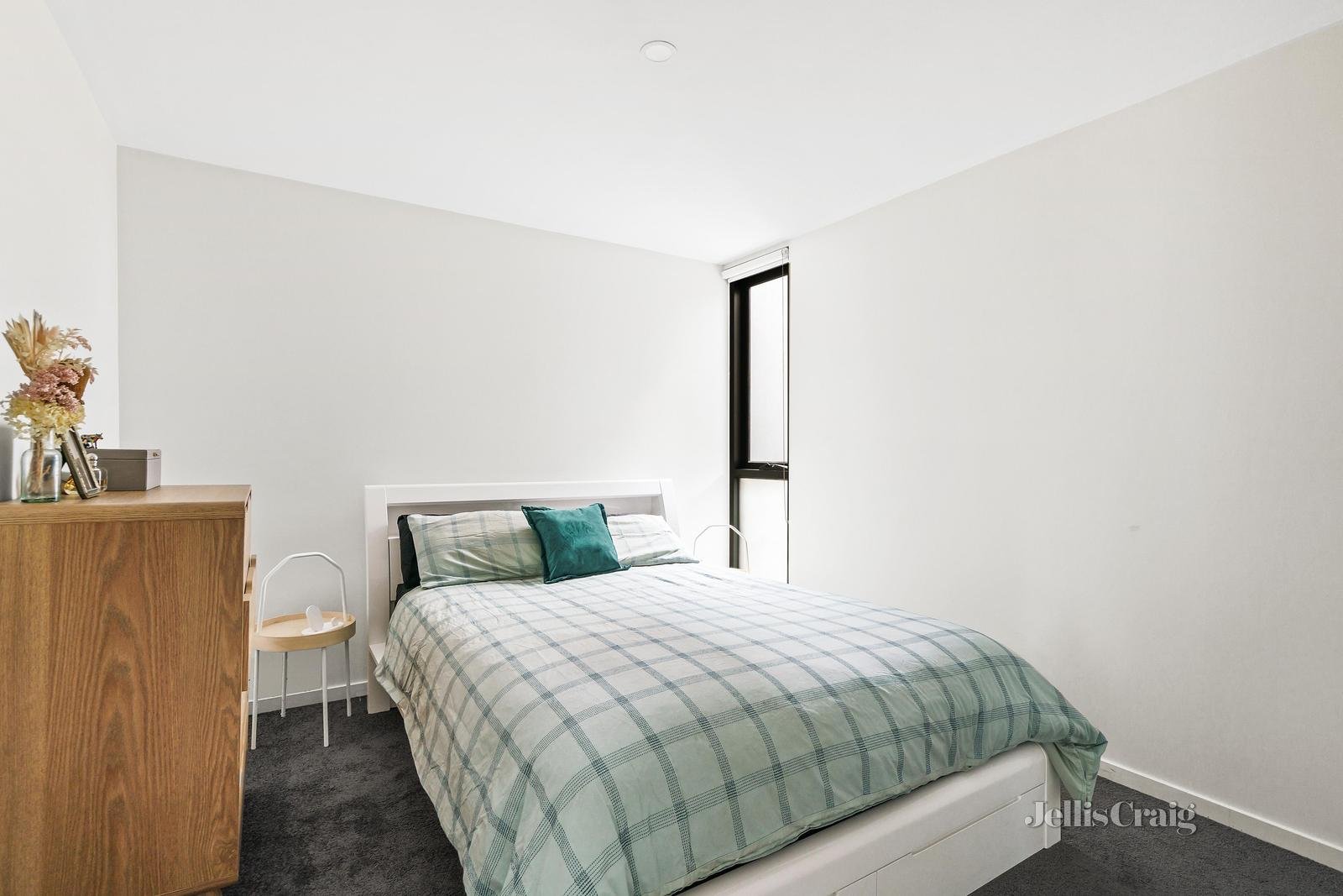 3/16 Roden Street, West Melbourne image 8