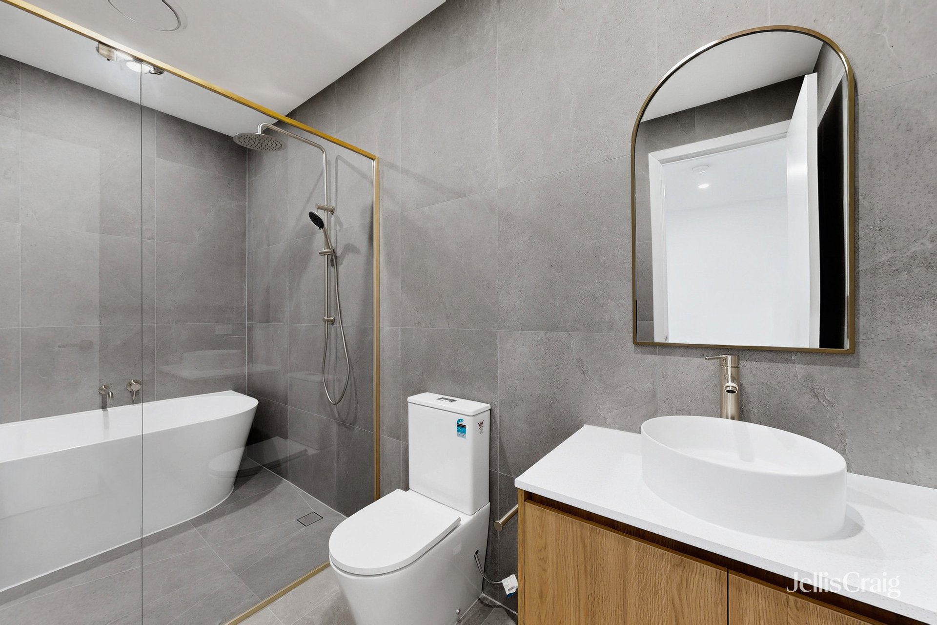3/16 Romsey Avenue, Sunshine&nbsp;North image 14