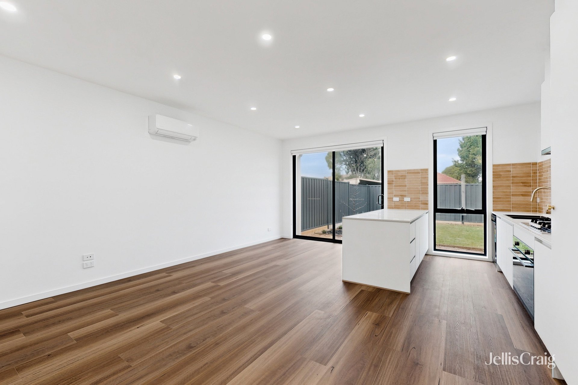 3/16 Romsey Avenue, Sunshine&nbsp;North image 4
