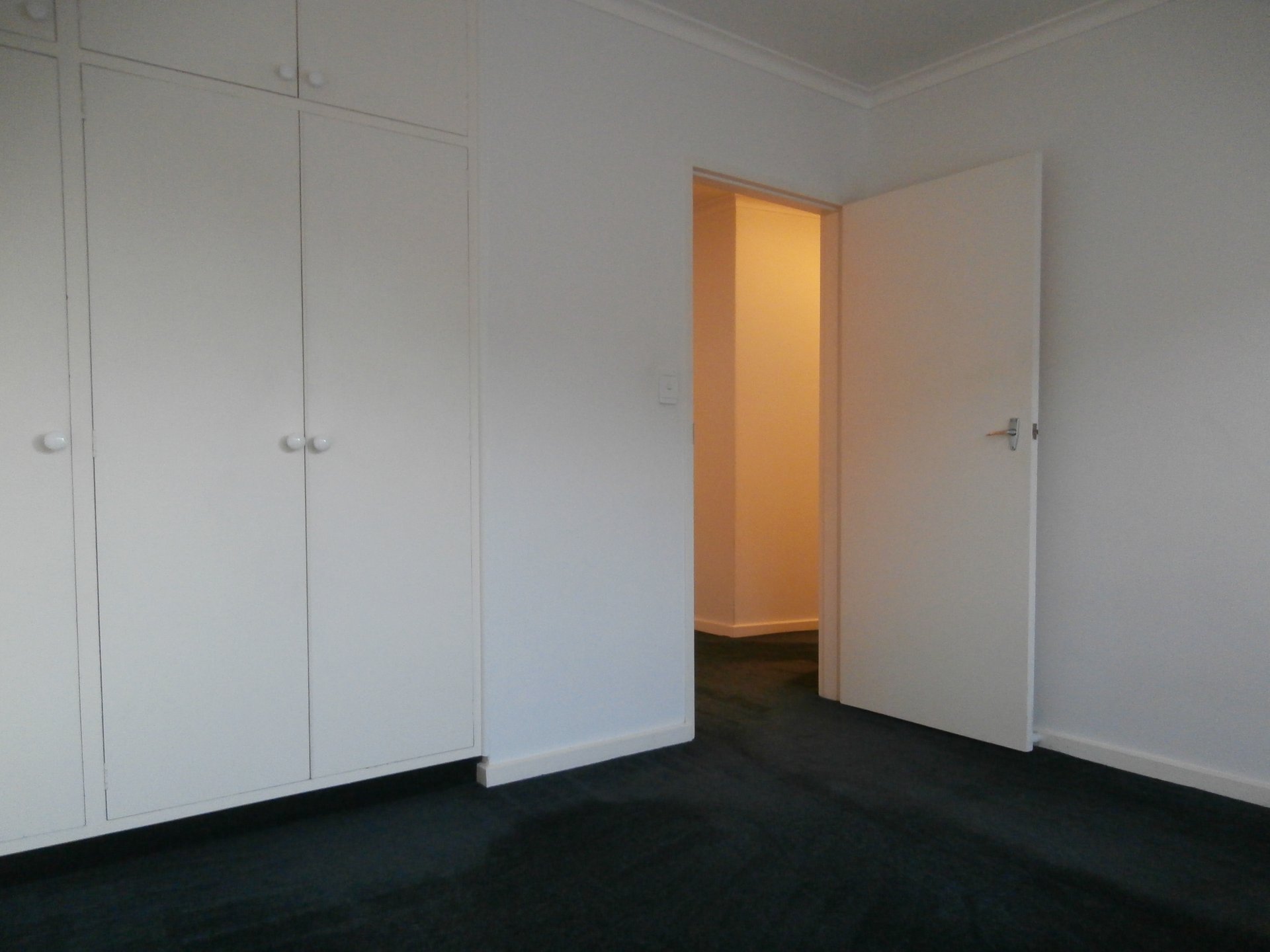 3 / 16 Royal Avenue GLEN HUNTLY, VIC 3163