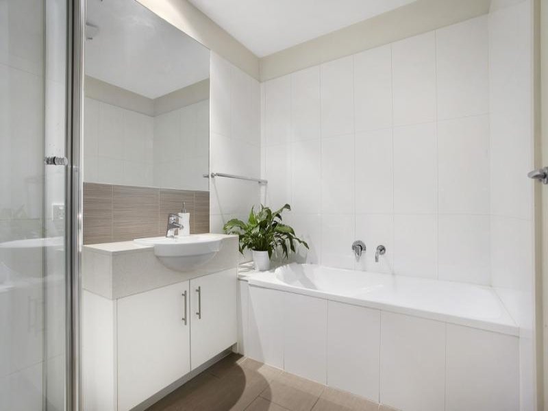 Property Gallery Thumbnail 5