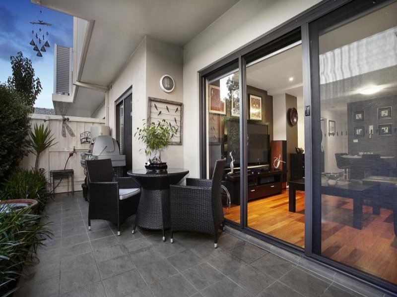 Property Gallery Thumbnail 6
