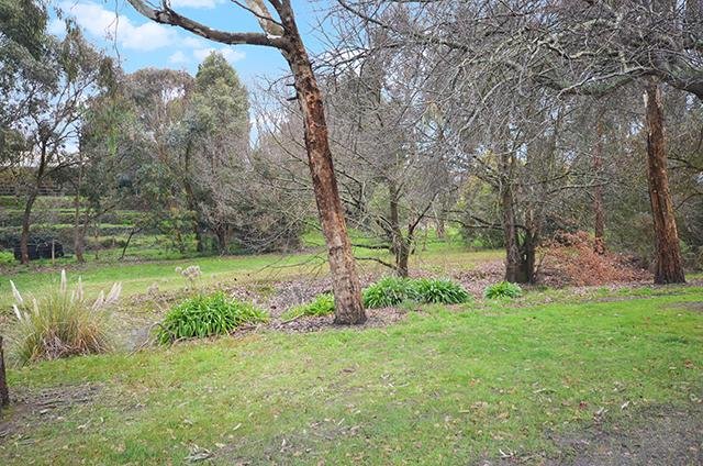 316 Speciman Vale, Eureka image 13