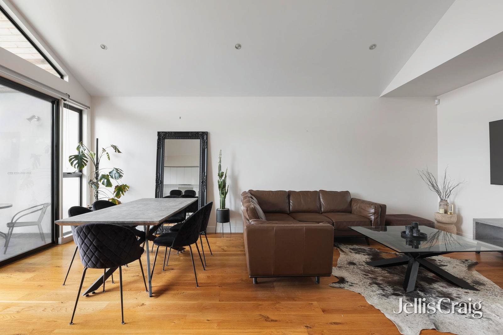 3/16 Swallow Street, Preston image 6
