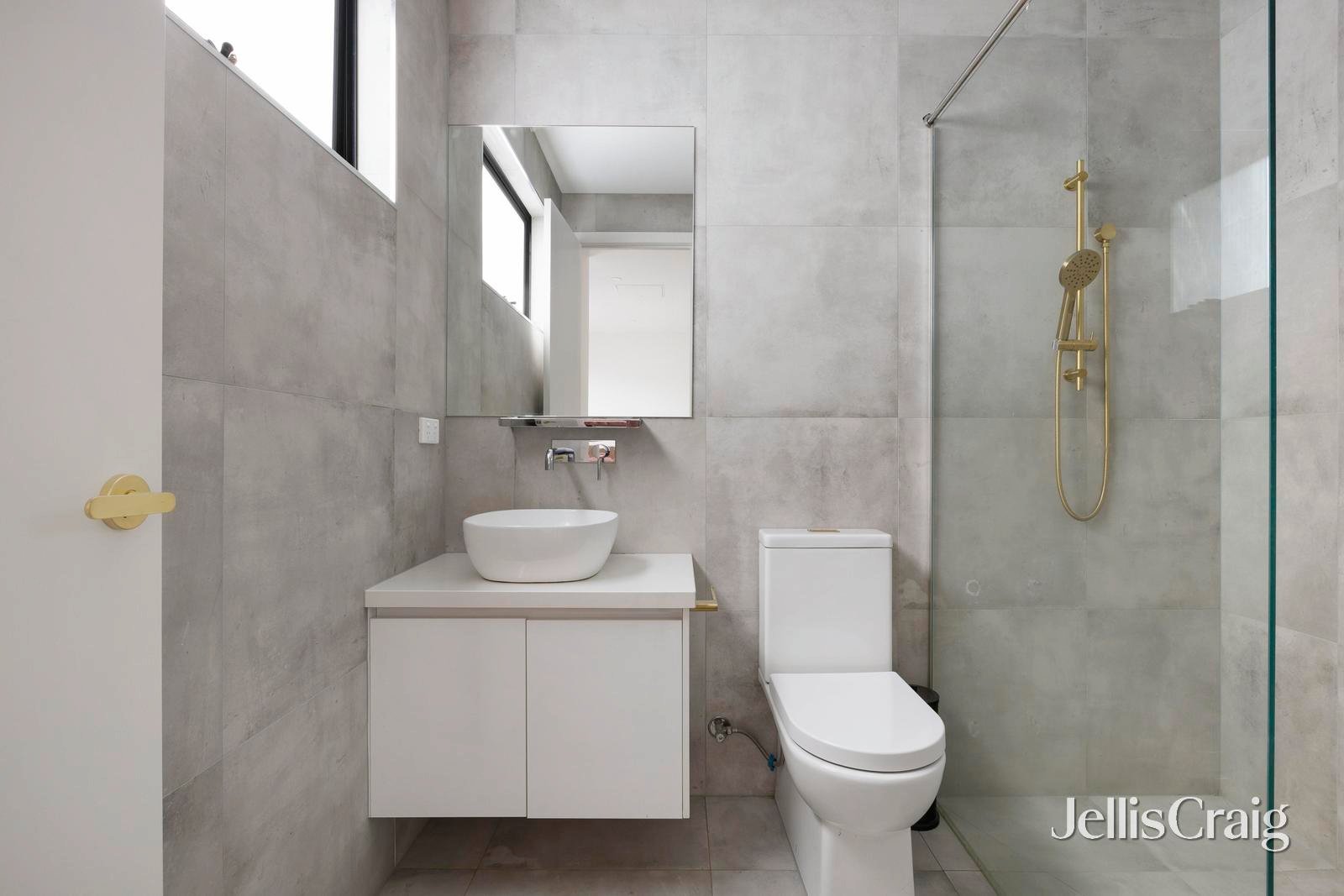 3/16 Swallow Street, Preston image 8