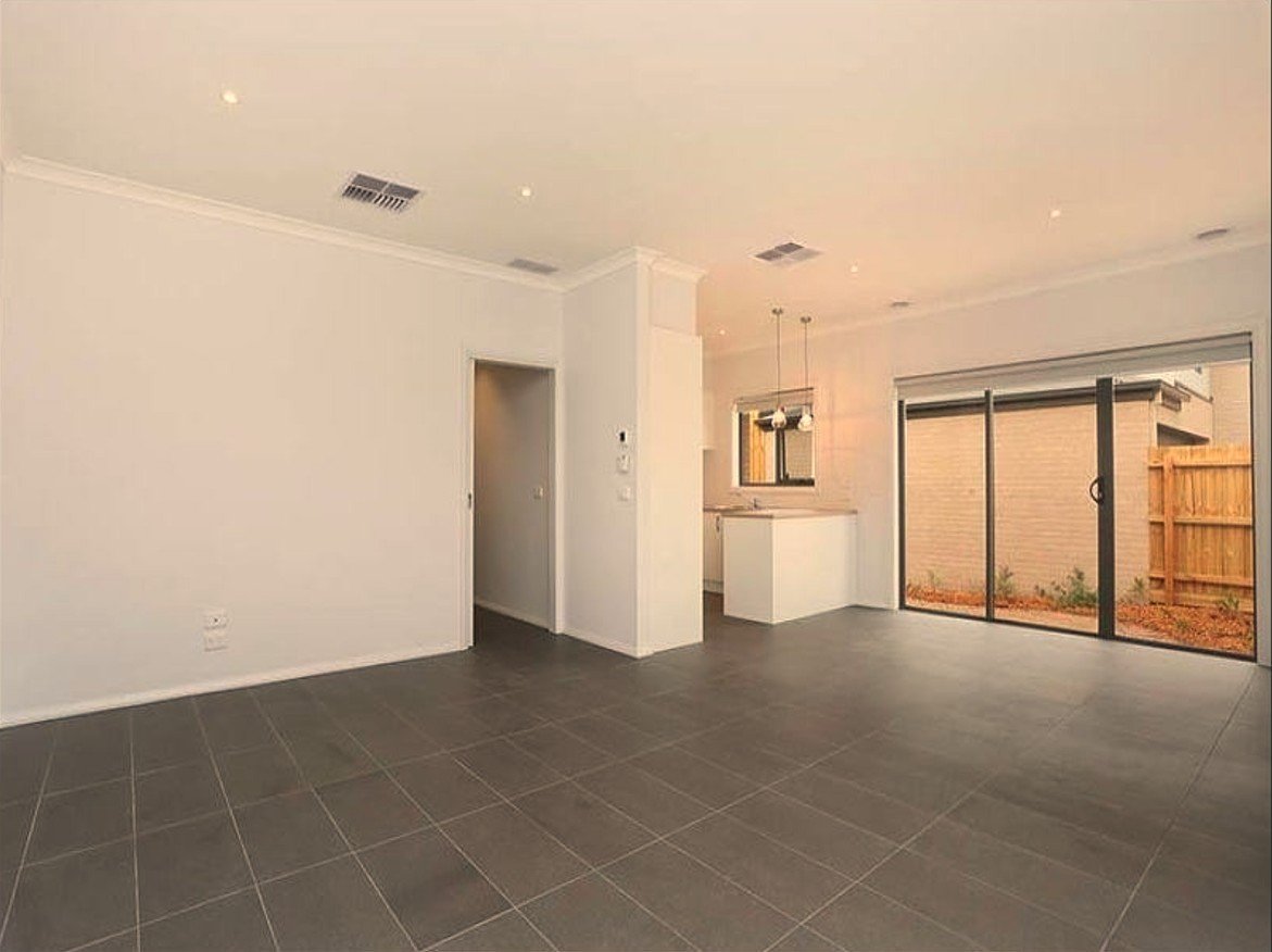 3/16 Victoria Road, Lilydale image 2