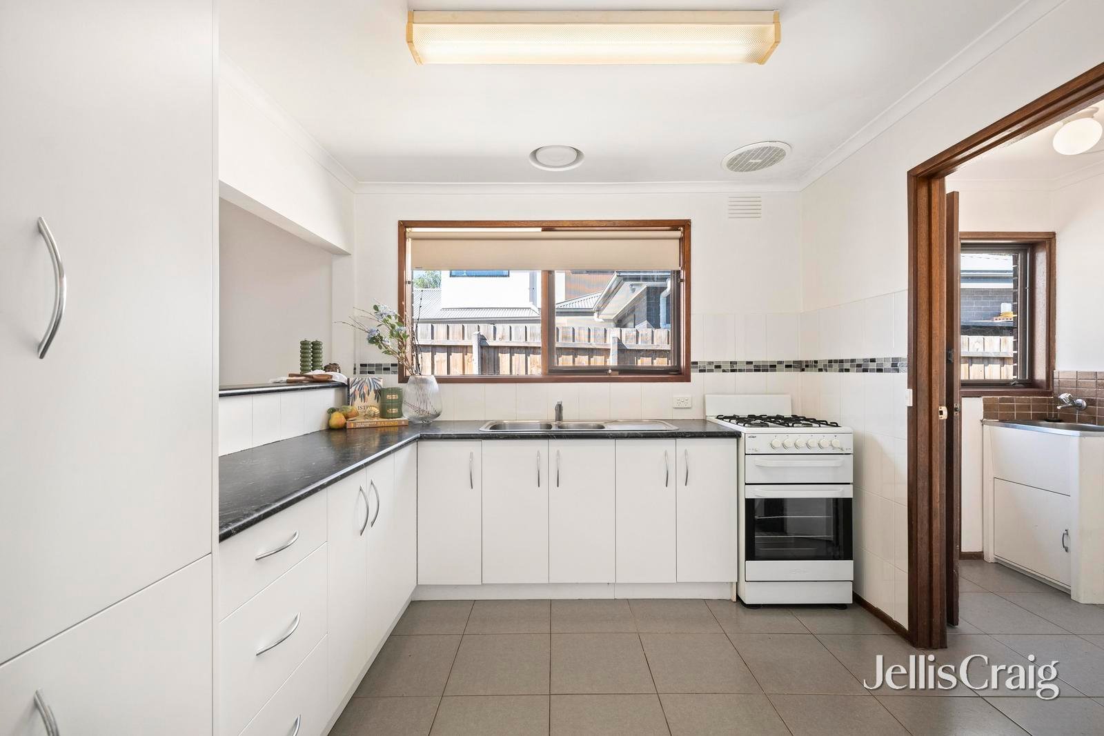 3/16 Wantirna Road, Ringwood image 9