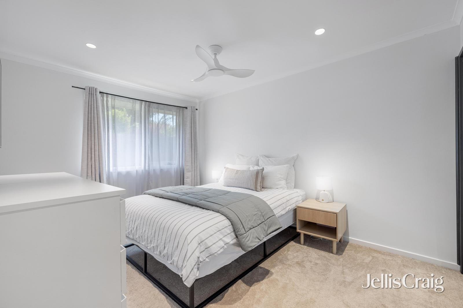 3/160-162 Surrey Road, Blackburn image 7