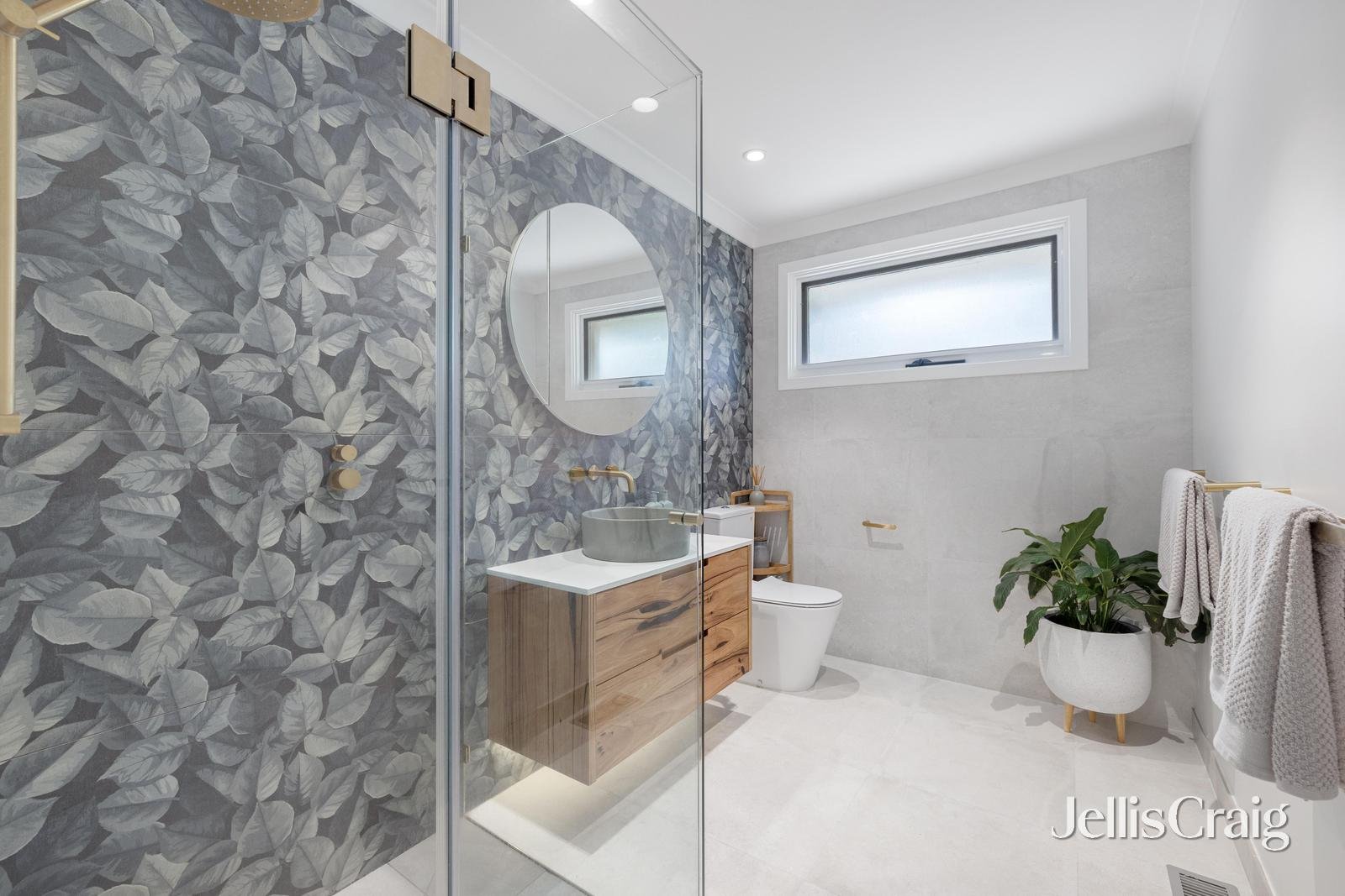 3/160-162 Surrey Road, Blackburn image 10